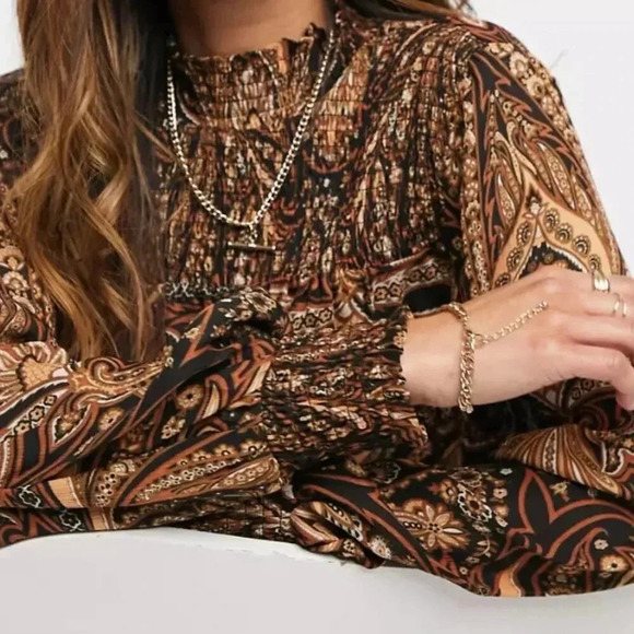 Vila | Paisley Print Shirred High Neck Blouse - EU 38 US S/M Relaxed Fit - Picture 3 of 3